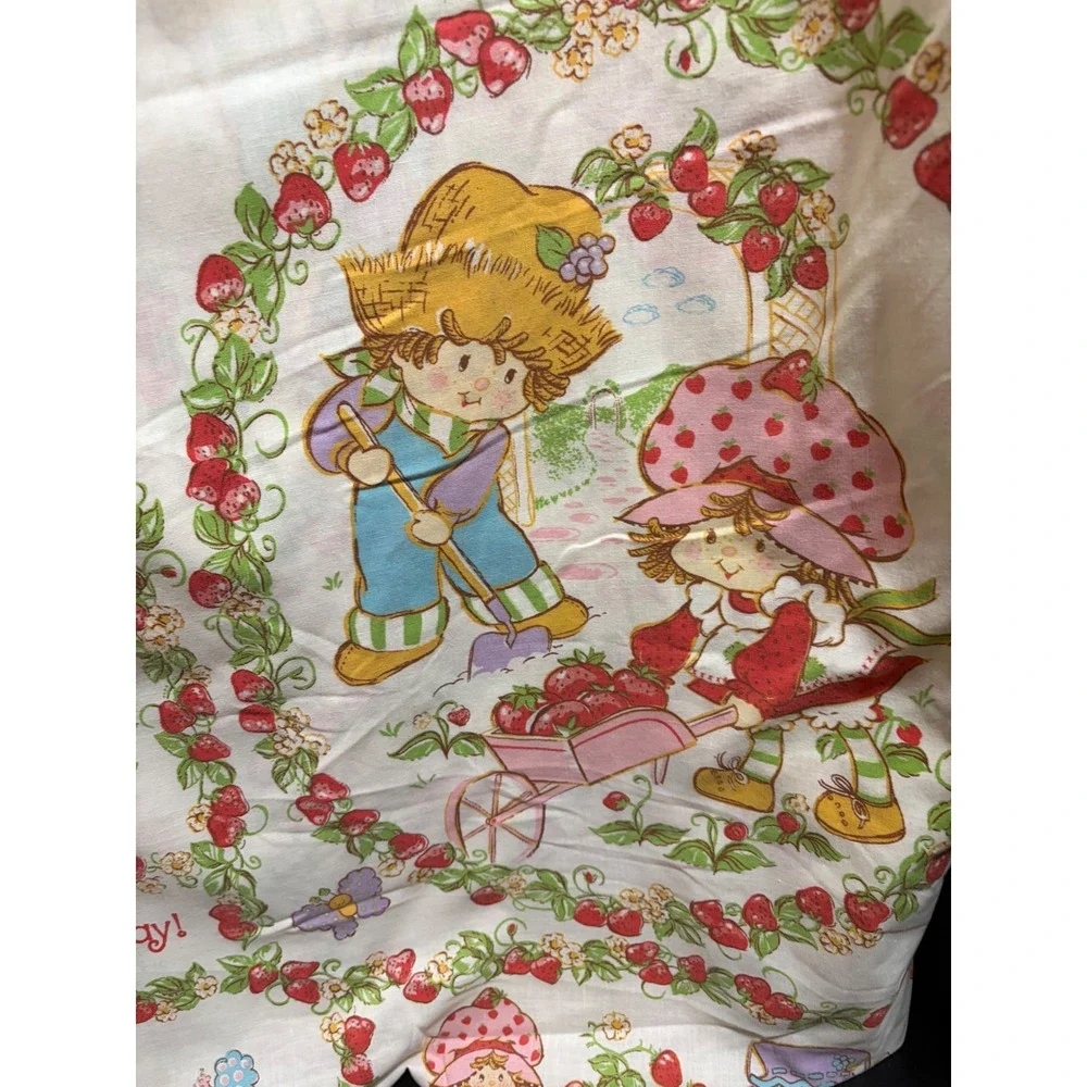 1980 Strawberry Shortcake Twin Flat Sheet 79